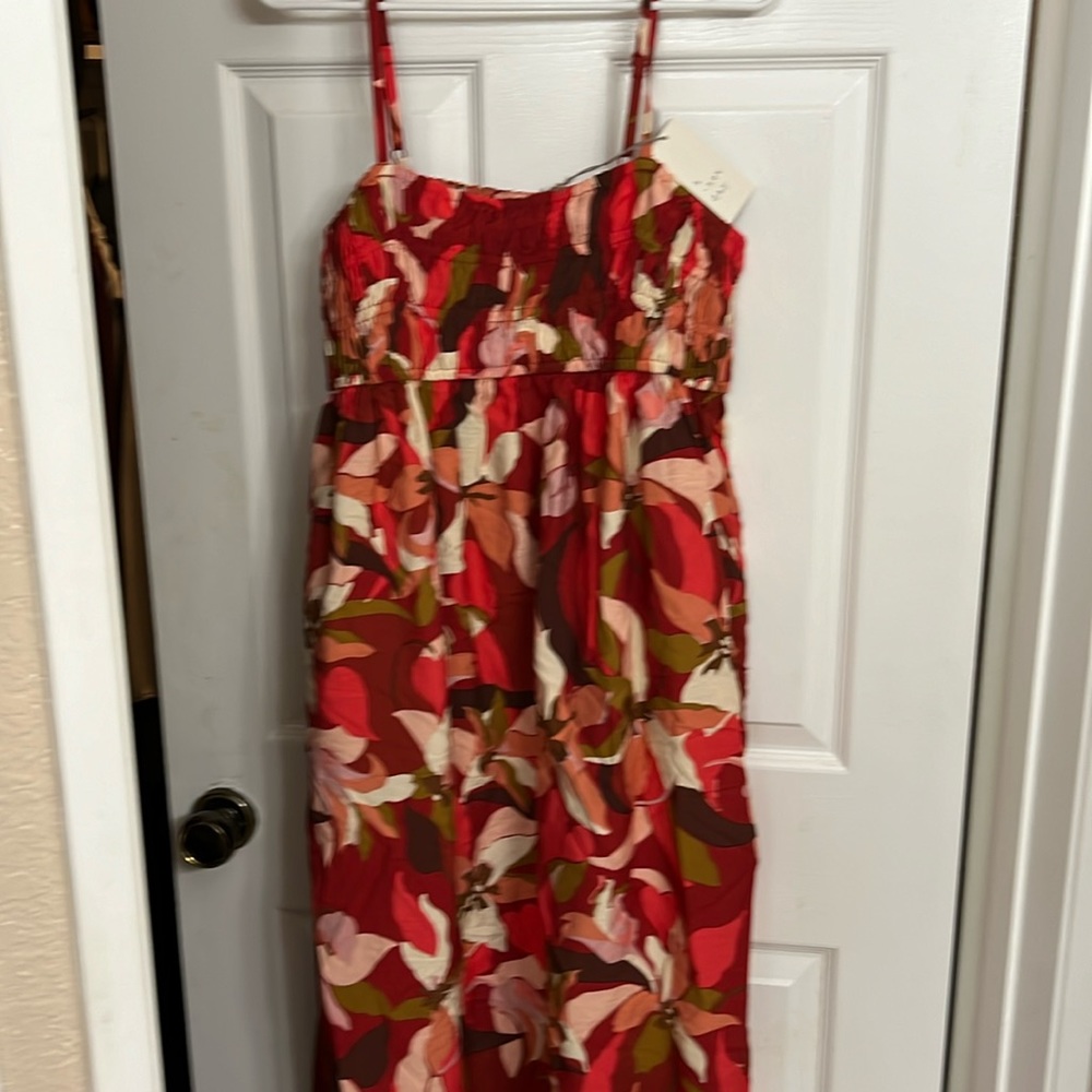 New with Tags womens large red floral dress